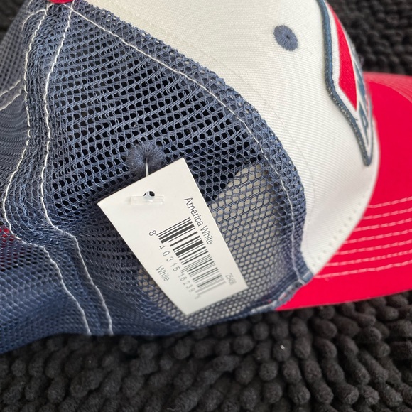 Men’s red white and blue breathable ball cap - Picture 2 of 4